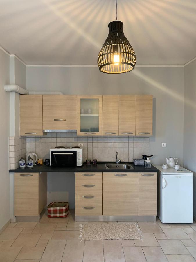 Hommie Apartment Amaliada 外观 照片
