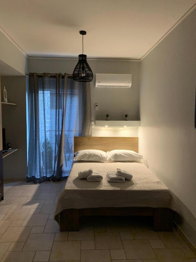 Hommie Apartment Amaliada 外观 照片